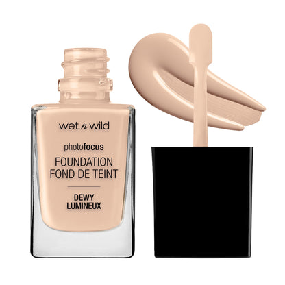 Photo Focus Dewy Foundation | Rose Ivory